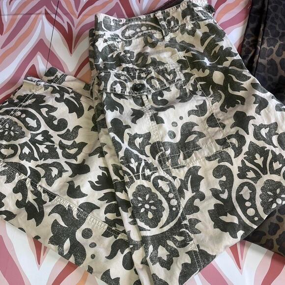 Bundle of two boyfriend jeans - Picture 2 of 6